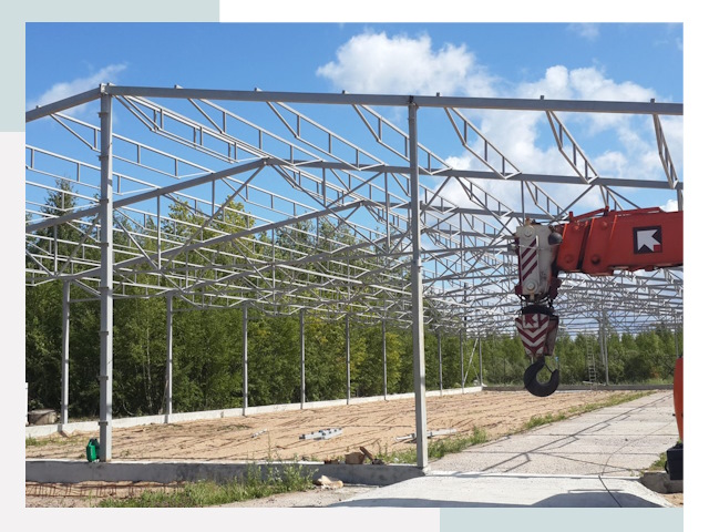 Строительство конюшен в Тобольск от 610 руб. под ключ